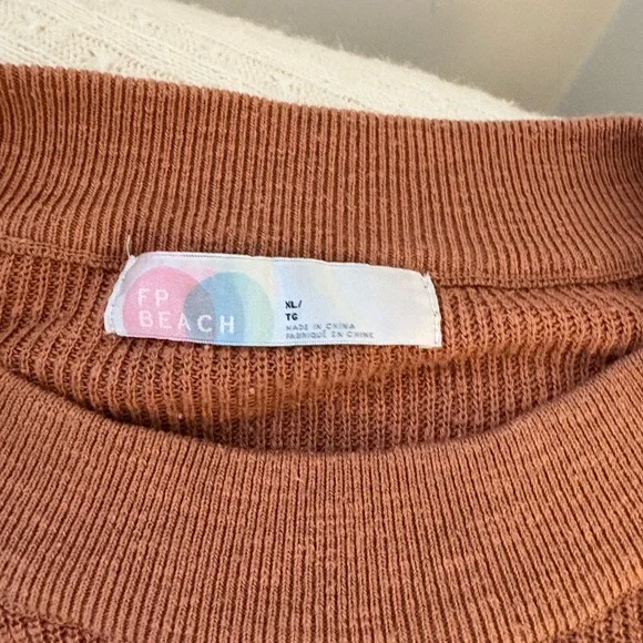 Free People Beach Matching set - Picture 2 of 2